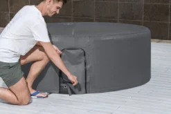 Bestway Lay-Z Spa Isolerende Beschermhoes - Ø 236 Cm -Zwembaduitrustings Winkel 1267 1900 thermal cover dicht ritsen 1 resultaat 1