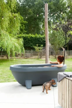 Gardentub Tuinbad - Antraciet -Zwembaduitrustings Winkel gt anthracite athmospere 01 portrait resultaat