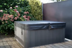 W'eau Spa Cover 220 X 220 Cm - Radius 18 Cm -Zwembaduitrustings Winkel kopie van laj00058 4